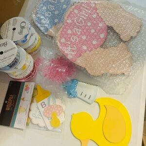 Baby shower decorations